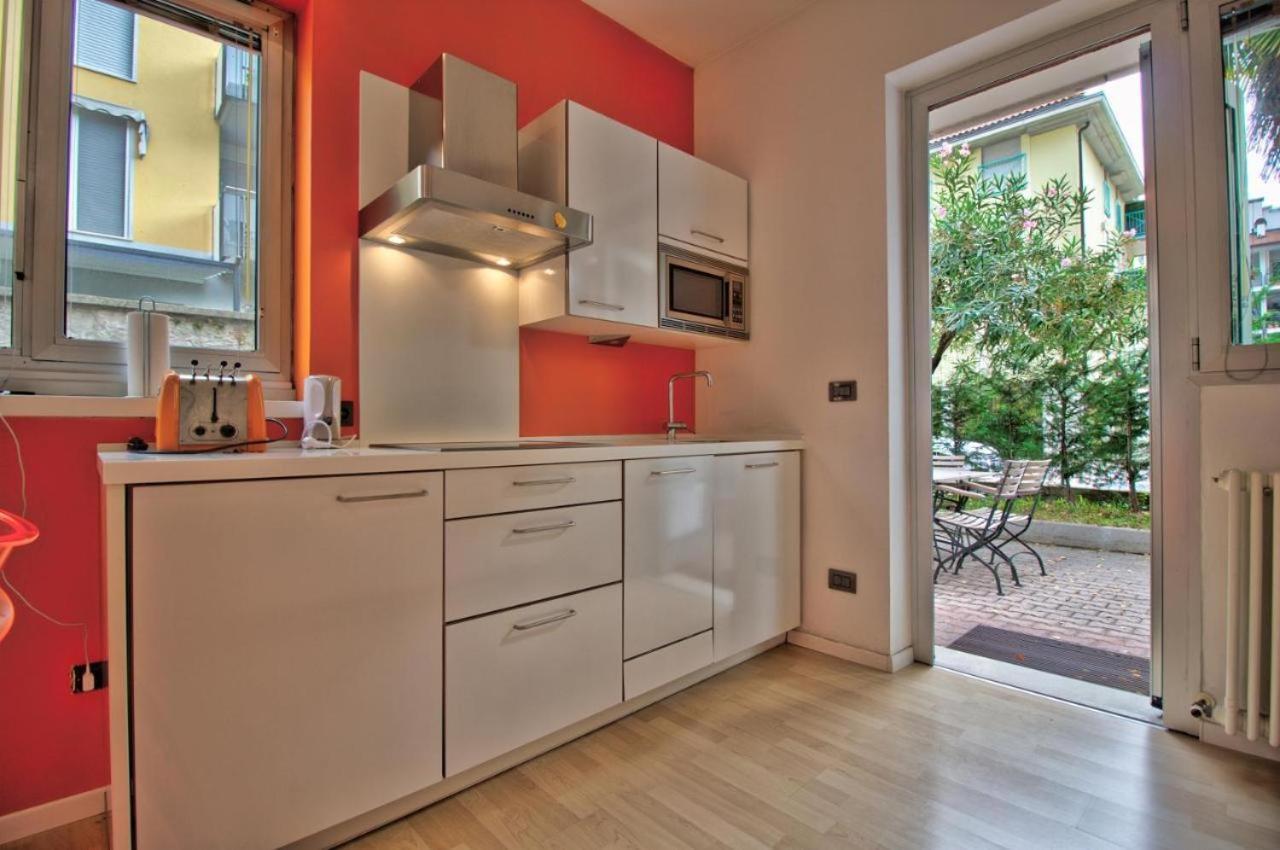 Orange Breeze Appartement Riva del Garda Buitenkant foto